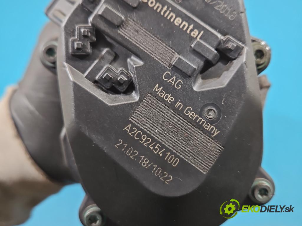 Audi A4 B8 2007-2015 2.0 TDI (CAGA) 143 HP manual 105 kW 1968 cm3 5- zvod nasávací 03L129711E (Sacie potrubie)