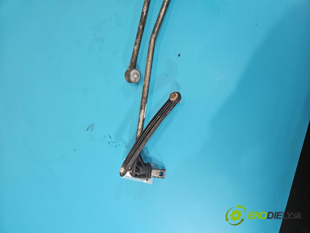 Audi A4 B8 2007-2015 2.0 TDI (CAGA) 143 HP manual 105 kW 1968 cm3 5- Páka: Změny: stupeň,rýchlosť 8K0711406 (Rýchlostná páka (kulisa))