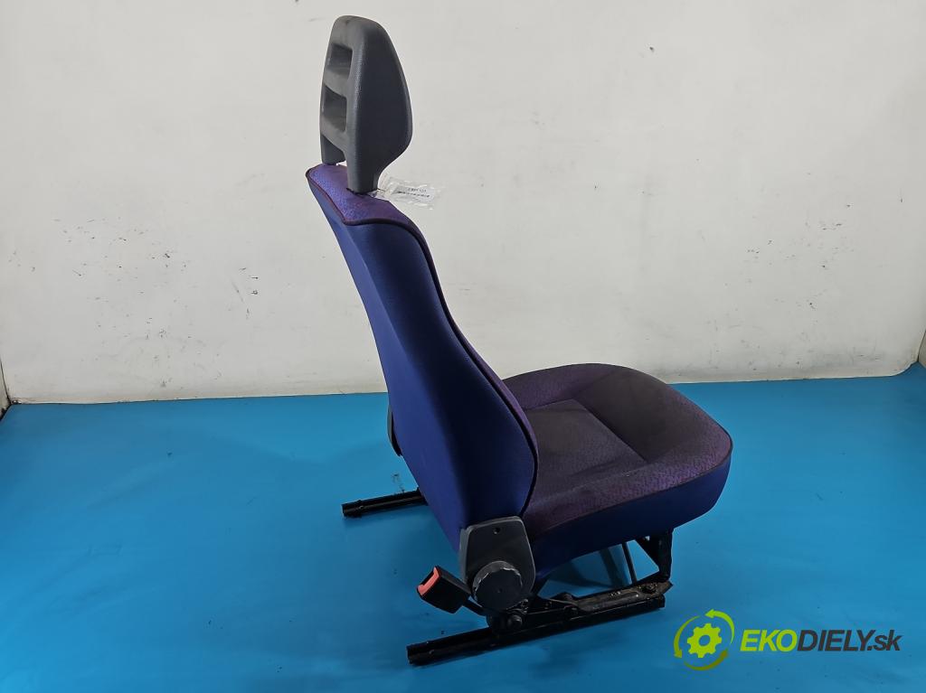 Fiat Seicento 0.9 39 HP manual 29 kW 899 cm3 3- Sedačka ľavý  (Sedadlo)