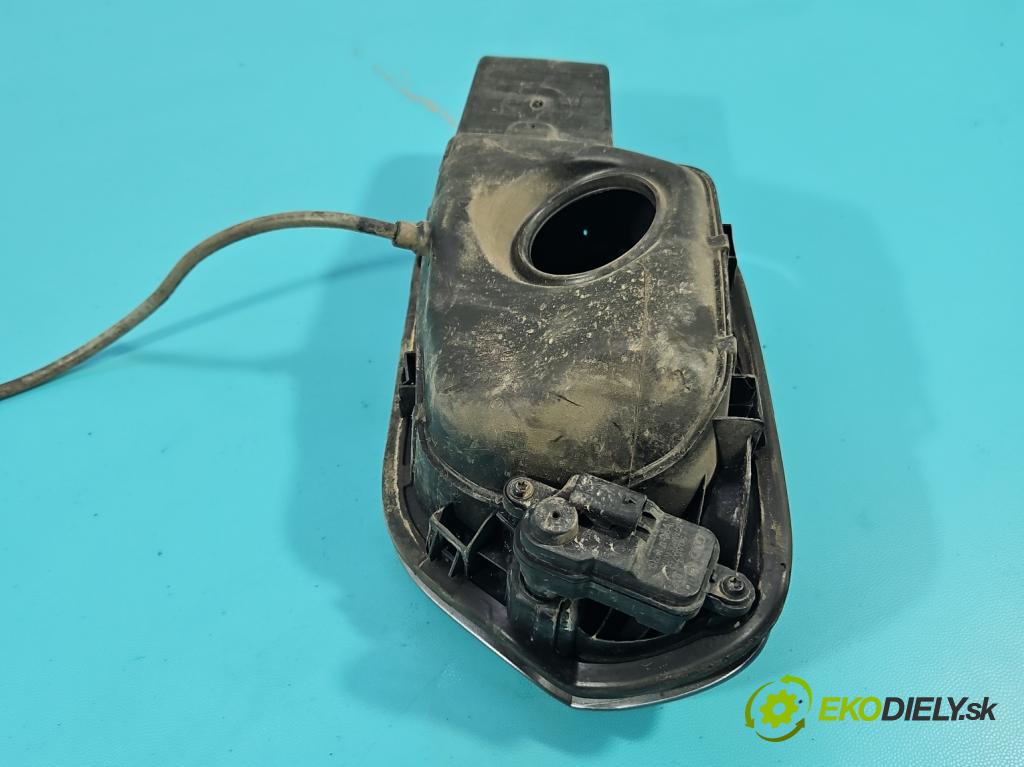 Vw Passat B8 2014 - 1.4 tsi 125 HP manual 92 kW 1395 cm3 4- Klapka nádrže palivo 3G5809857C (Kľučka dverí ostatné)