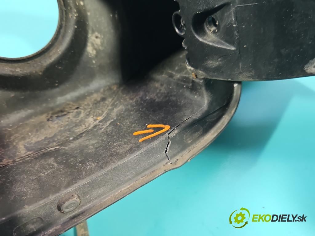 Vw Passat B8 2014 - 1.4 tsi 125 HP manual 92 kW 1395 cm3 4- Klapka nádrže palivo 3G5809857C (Kľučka dverí ostatné)