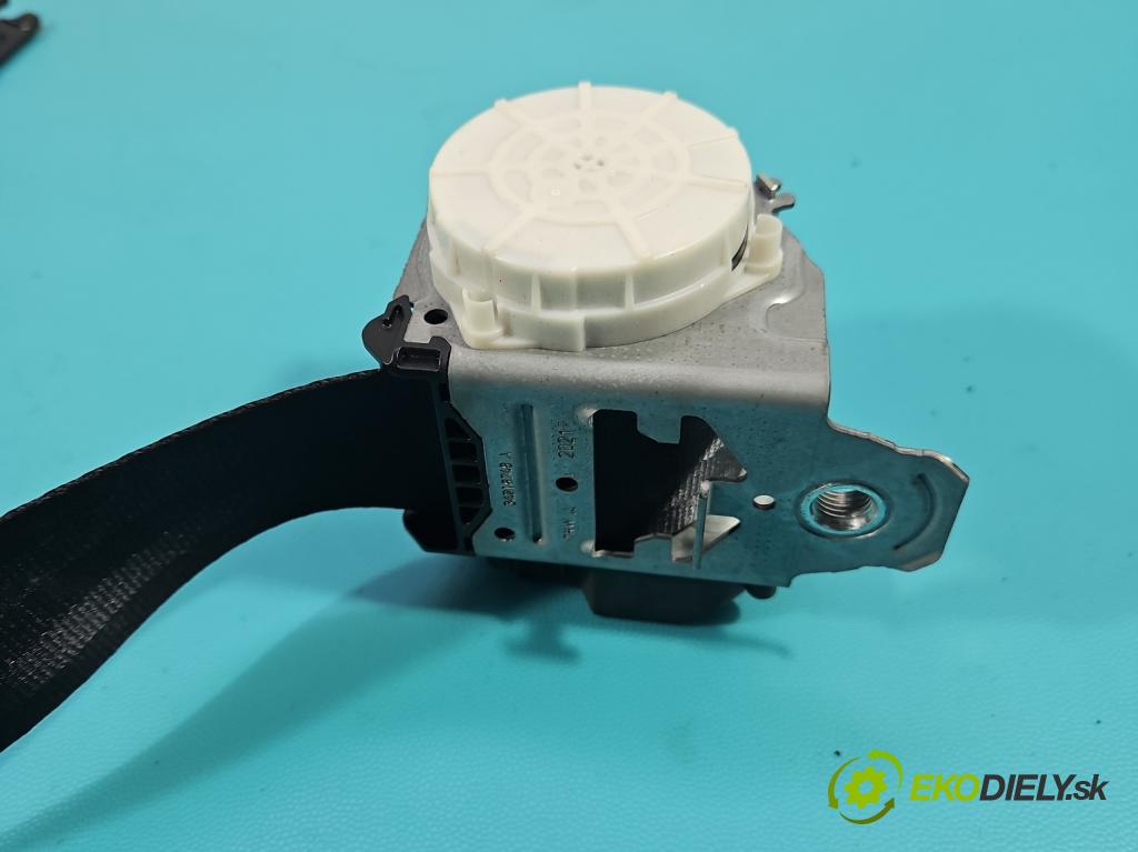 Vw Passat B8 2014 - 1.4 tsi 125 hp manual 92 kW 1395 cm3 4- stěna bezpečnost zadní pravý 34163779C