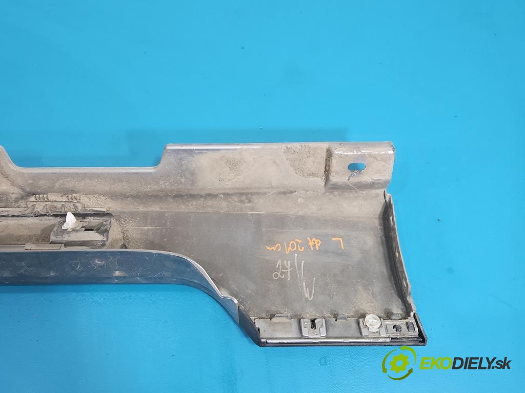 Vw Passat B8 2014 - 1.4 tsi 125 HP manual 92 kW 1395 cm3 4- lišta práh: ľavé  (Lišta prahová)