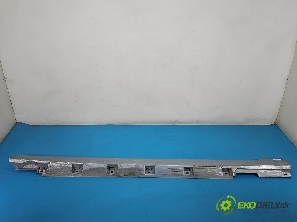 Vw Passat B8 2014 - 1.4 tsi 125 HP manual 92 kW 1395 cm3 4- lišta práh: ľavé  (Lišta prahová)