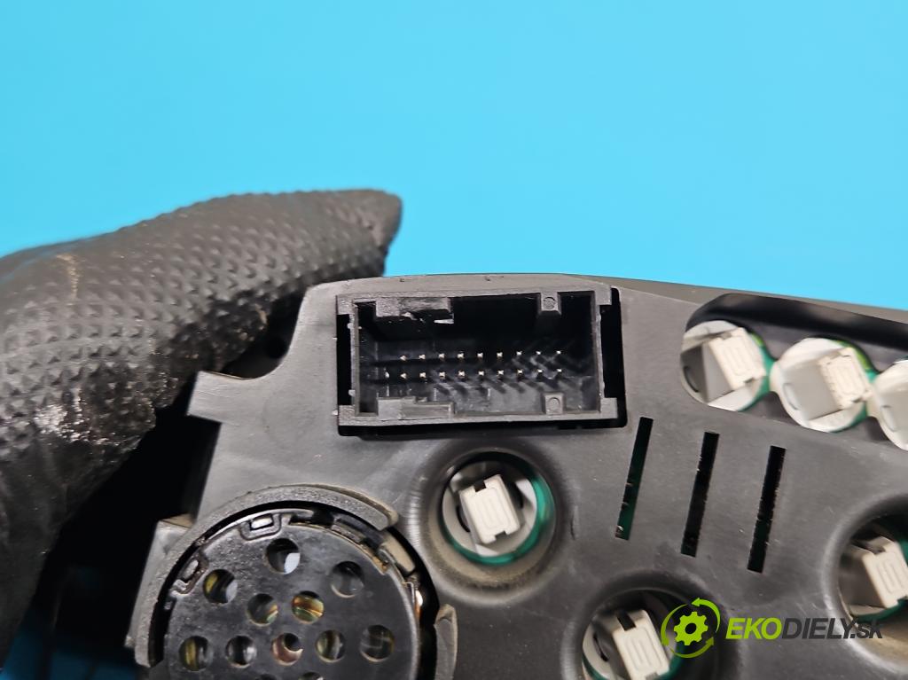 Citroen Xsara Picasso 1.6 8v 88 HP manual 65 kW 1597 cm3 5- prístrojovka/ budíky 9631710380 (Prístrojová doska)