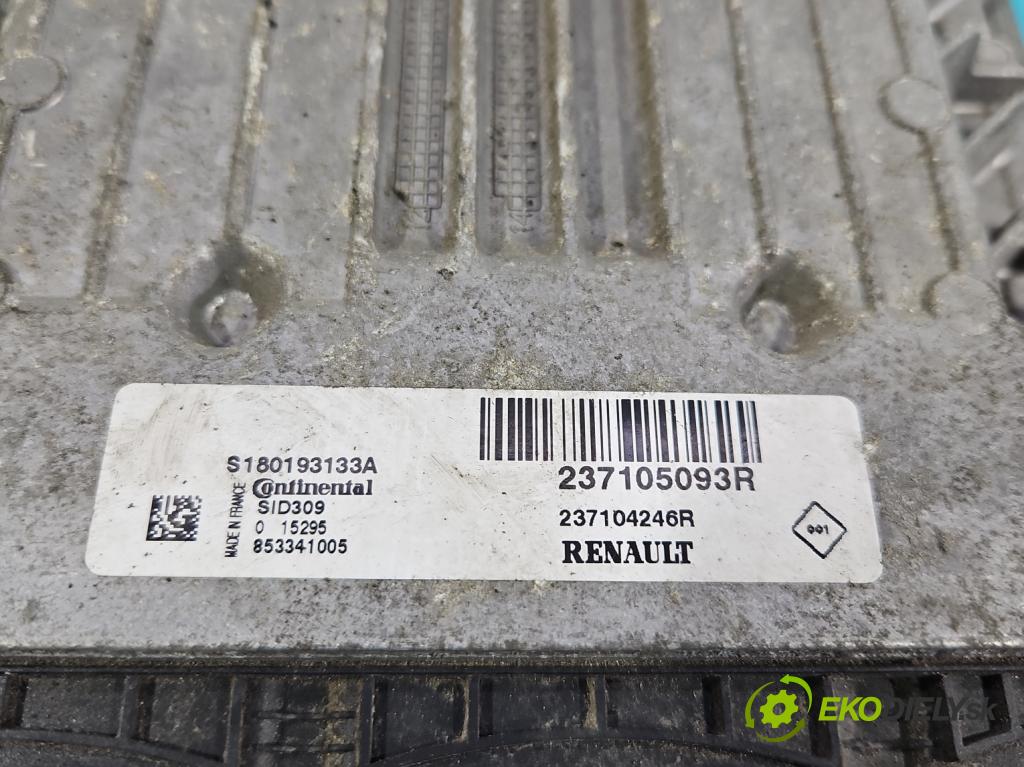 Renault Master III 2010-2024 2.3 DCI 163 HP manual 120 kW 2299 cm3 3- riadiaca jednotka motora 237105093R
