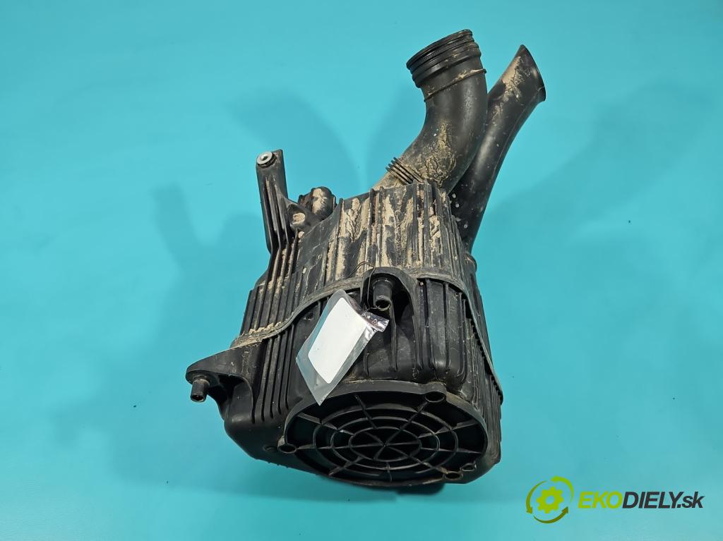 Alfa romeo Giulietta 1.4 T 170 HP manual 125 kW 1368 cm3 5- obal filtra vzduchu 51807689 (Obal vzduchového filtra)