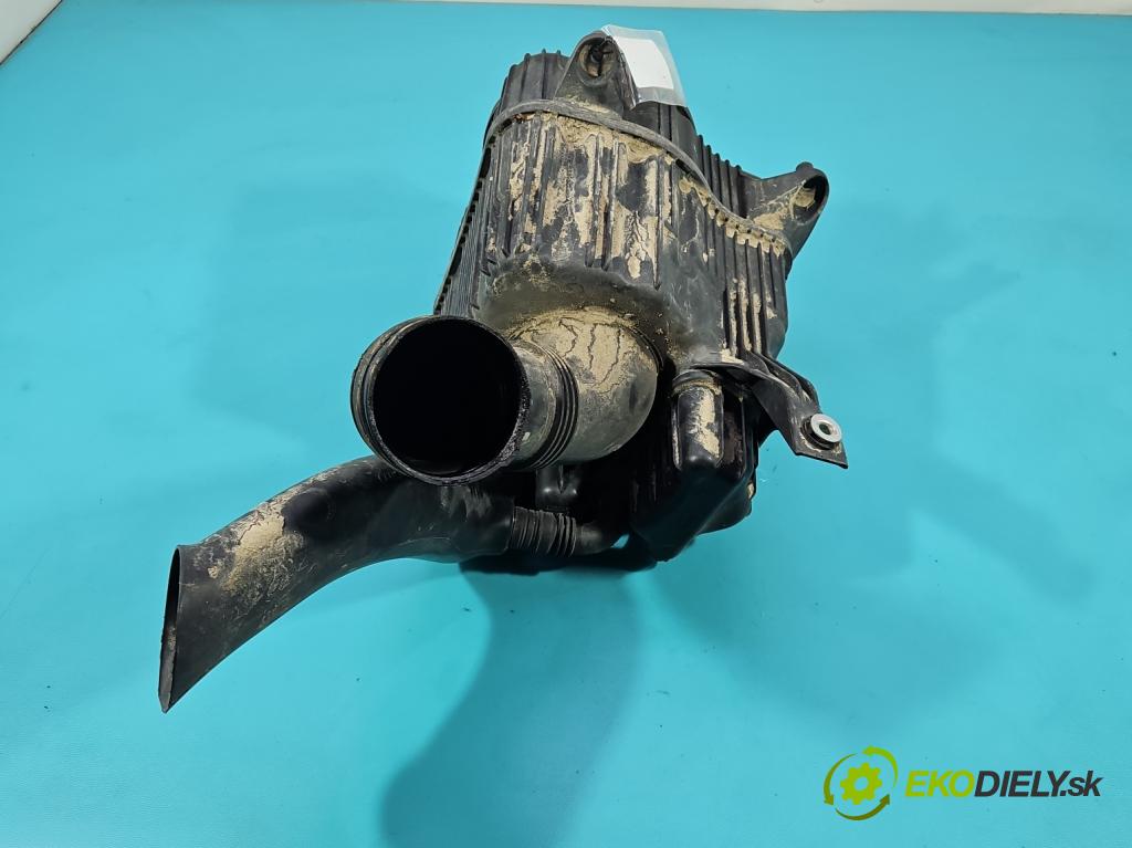 Alfa romeo Giulietta 1.4 T 170 HP manual 125 kW 1368 cm3 5- obal filtra vzduchu 51807689 (Obal vzduchového filtra)