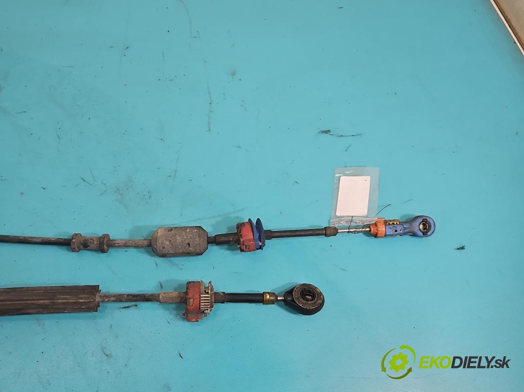 Alfa romeo Giulietta 1.4 T 170 HP manual 125 kW 1368 cm3 5- Páka: Změny: stupeň,rýchlosť 00463138850 (Rýchlostná páka (kulisa))