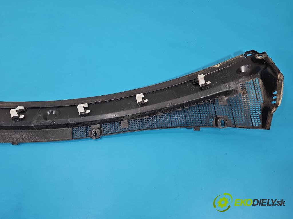 Renault Master III 2010-2024 2.3 DCI 163 HP manual 120 kW 2299 cm3 3- torpédo 668110010R (Torpédo (plast pod čelným sklom))