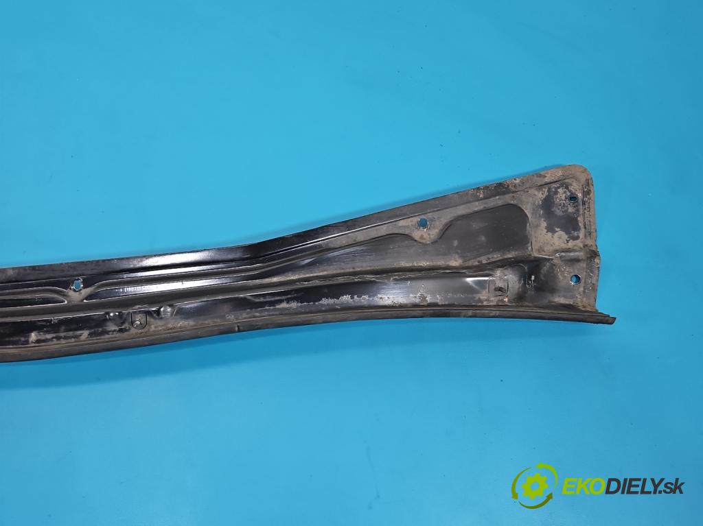 Renault Master III 2010-2024 2.3 DCI 163 HP manual 120 kW 2299 cm3 3- torpédo  (Torpédo (plast pod čelným sklom))