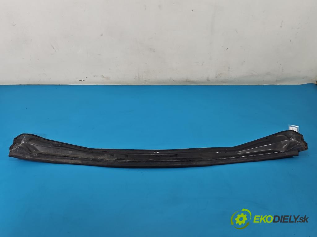 Renault Master III 2010-2024 2.3 DCI 163 HP manual 120 kW 2299 cm3 3- torpédo  (Torpédo (plast pod čelným sklom))