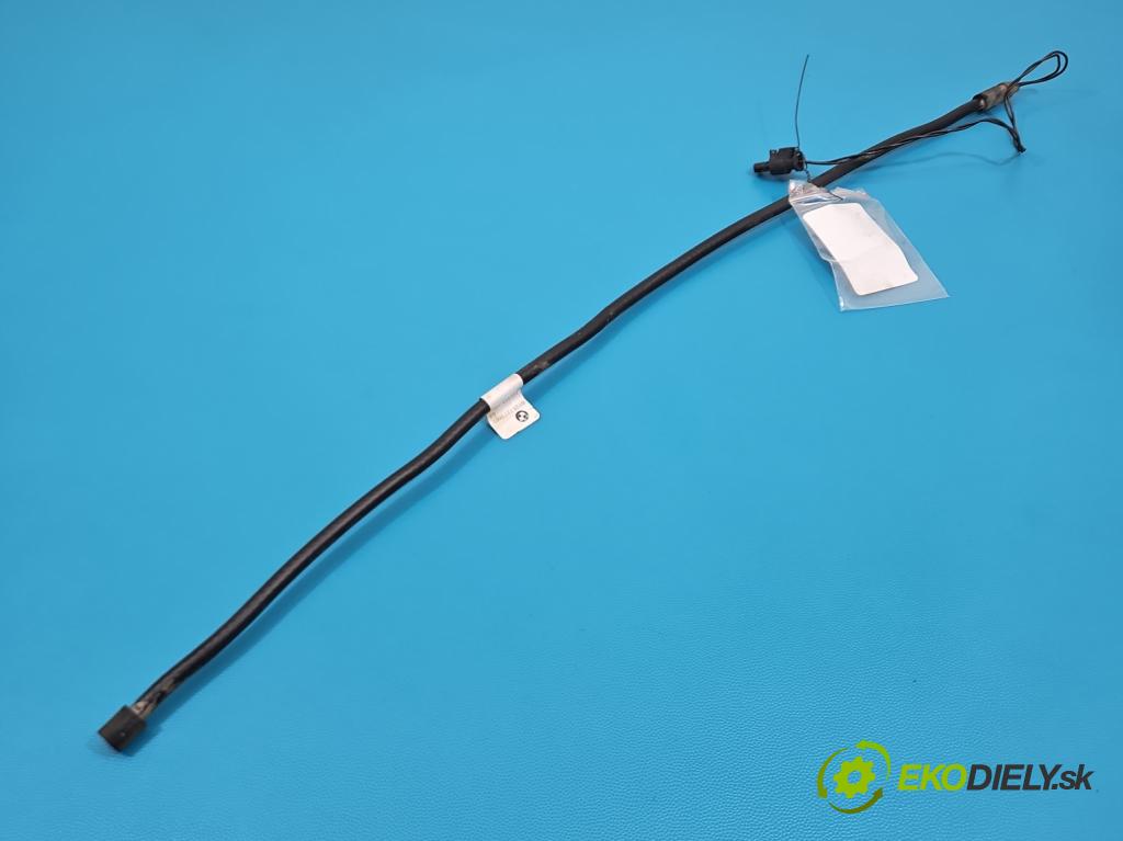 Bmw 3 F30 2011-2018 2.0d 184hp manual 135 kW 1995 cm3 5- Zväzok: ostatné 61357273667