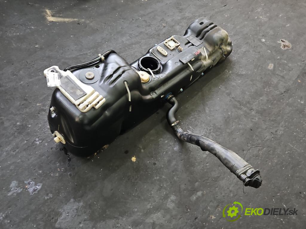 Renault Master III 2010-2024 2.3 DCI 163 hp manual 120 kW 2299 cm3 3- Nádrž: paliva 8200947534 (Palivová nádrž)