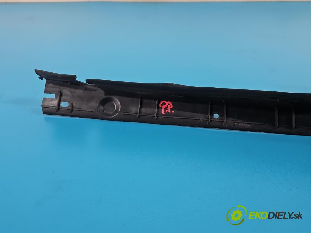 Bmw 3 F30 2011-2018 2.0d 184 hp manual 135 kW 1995 cm3 5- kryt plastová 108086