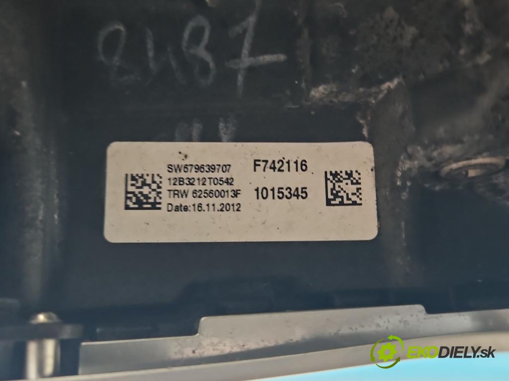 Bmw 3 F30 2011-2018 2.0d 184 hp manual 135 kW 1995 cm3 5- volant  (Volant)