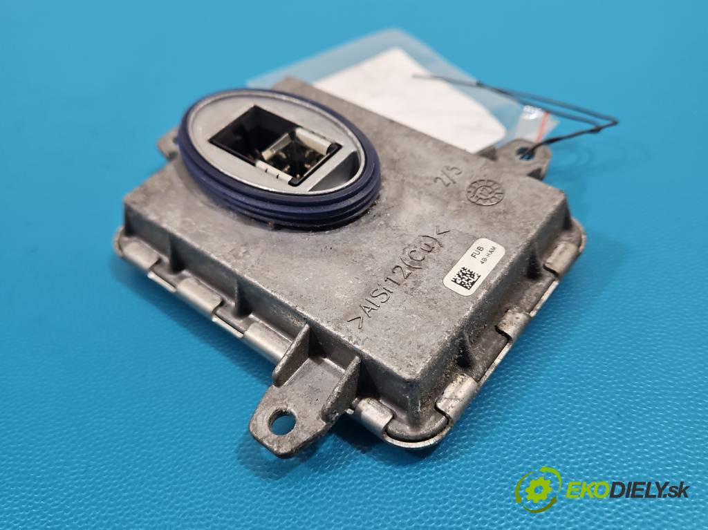 Bmw 3 F30 2011-2018 2.0d 184hp manual 135 kW 1995 cm3 5- střídač: xenon 7296090 (Riadiaca jednotka xenónu)