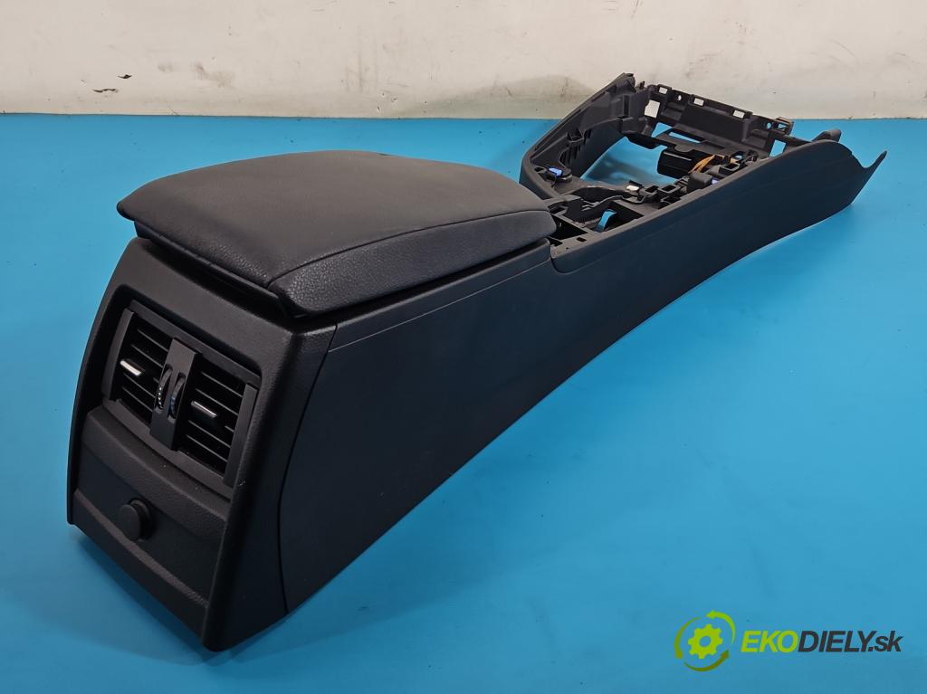 Bmw 3 F30 2011-2018 2.0d 184hp manual 135 kW 1995 cm3 5- operadlo 9207357 (Lakťová opierka)