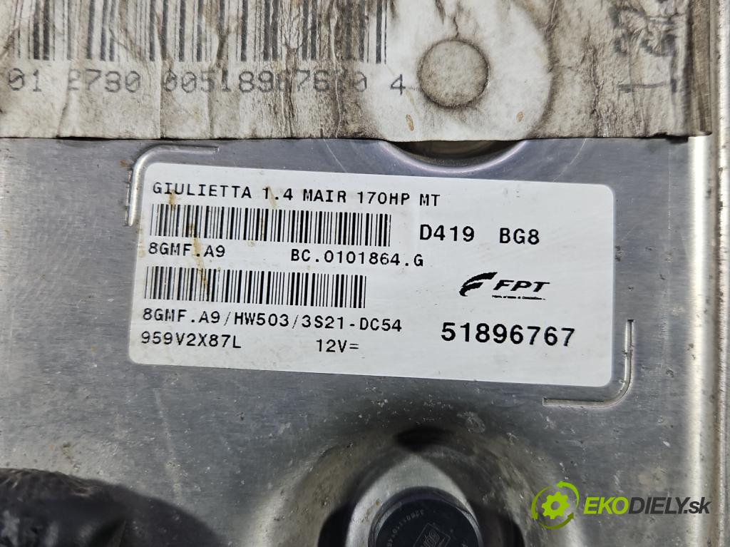 Alfa romeo Giulietta 1.4 T 170 HP manual 125 kW 1368 cm3 5- riadiaca jednotka motora 51896767