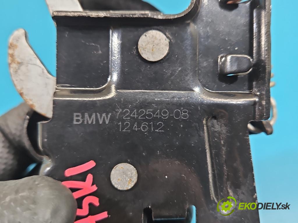 Bmw 3 F30 2011-2018 2.0d 184hp manual 135 kW 1995 cm3 5- zámok kapoty 7242549