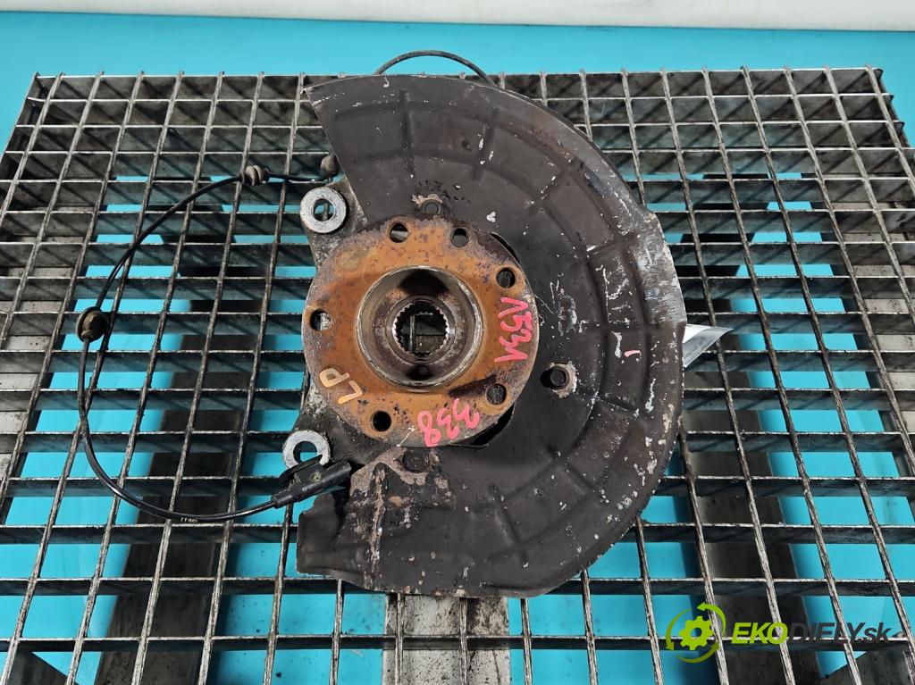 Alfa romeo Giulietta 1.4 T 170 hp manual 125 kW 1368 cm3 5- náboj levé  (Náboj kola)