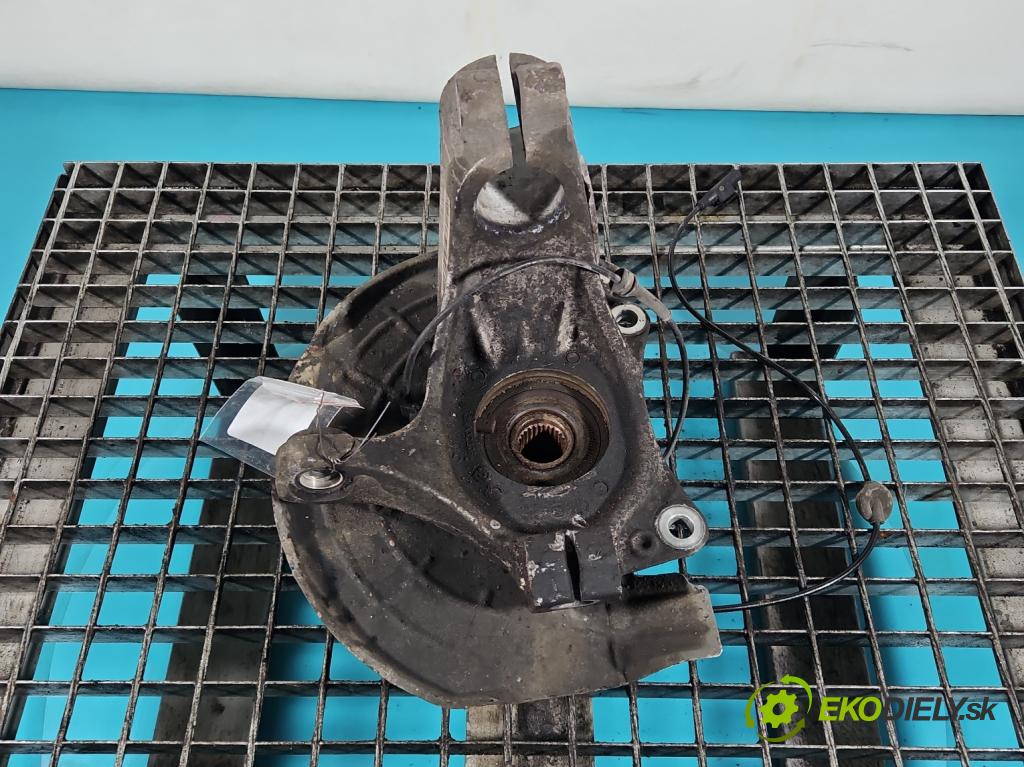 Alfa romeo Giulietta 1.4 T 170 hp manual 125 kW 1368 cm3 5- náboj levé  (Náboj kola)