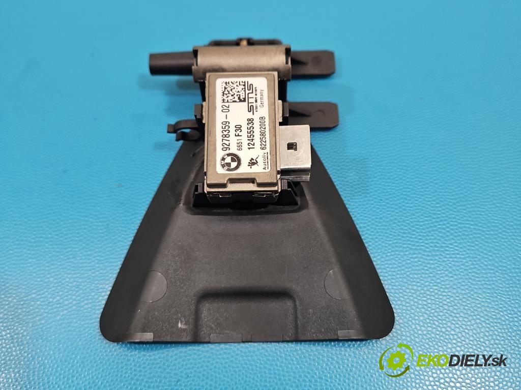 Bmw 3 F30 2011-2018 2.0d 184hp manual 135 kW 1995 cm3 5- Kamera predné 9278359