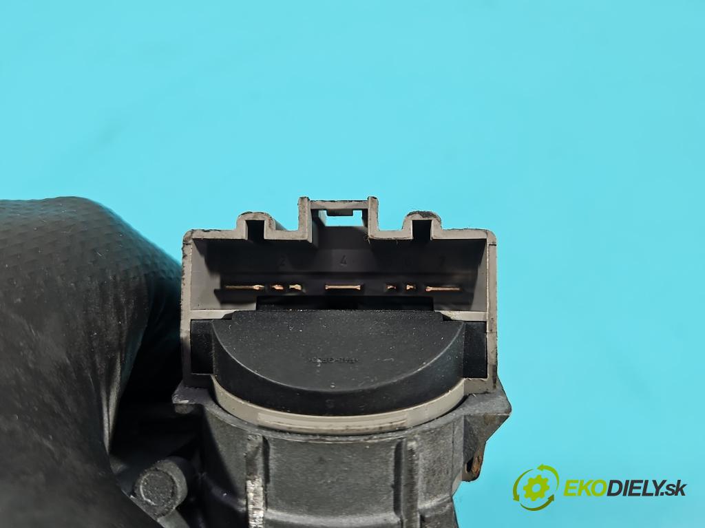 Ford Focus Mk1 1998-2004 1.6 16v 101 HP manual 74 kW 1596 cm3 5- Spínačka  (Spínacia skrinka)