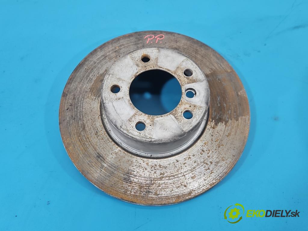 Bmw 3 F30 2011-2018 2.0d 184 hp manual 135 kW 1995 cm3 5- Štíty: posilovač přední