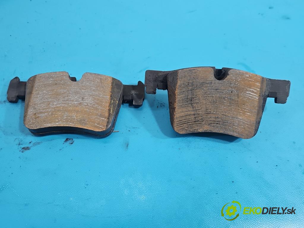 Bmw 3 F30 2011-2018 2.0d 184 hp manual 135 kW 1995 cm3 5- Štíty: posilovač přední