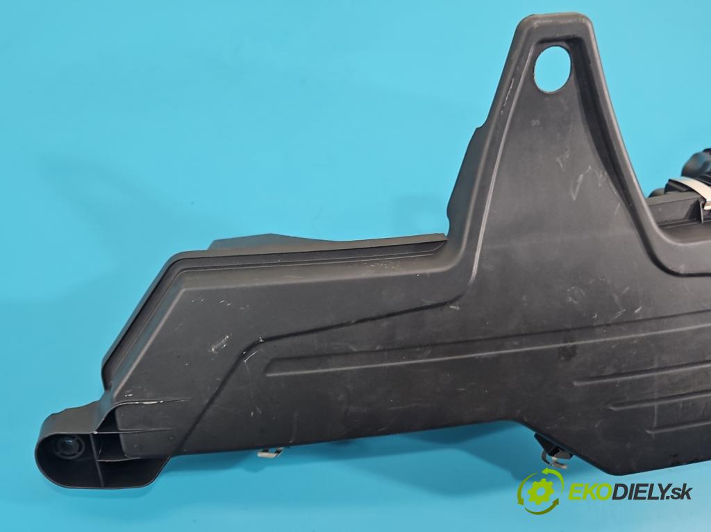 Bmw 3 F30 2011-2018 2.0d 184hp manual 135 kW 1995 cm3 5- obal filtra vzduchu 8511655 (Obal vzduchového filtra)