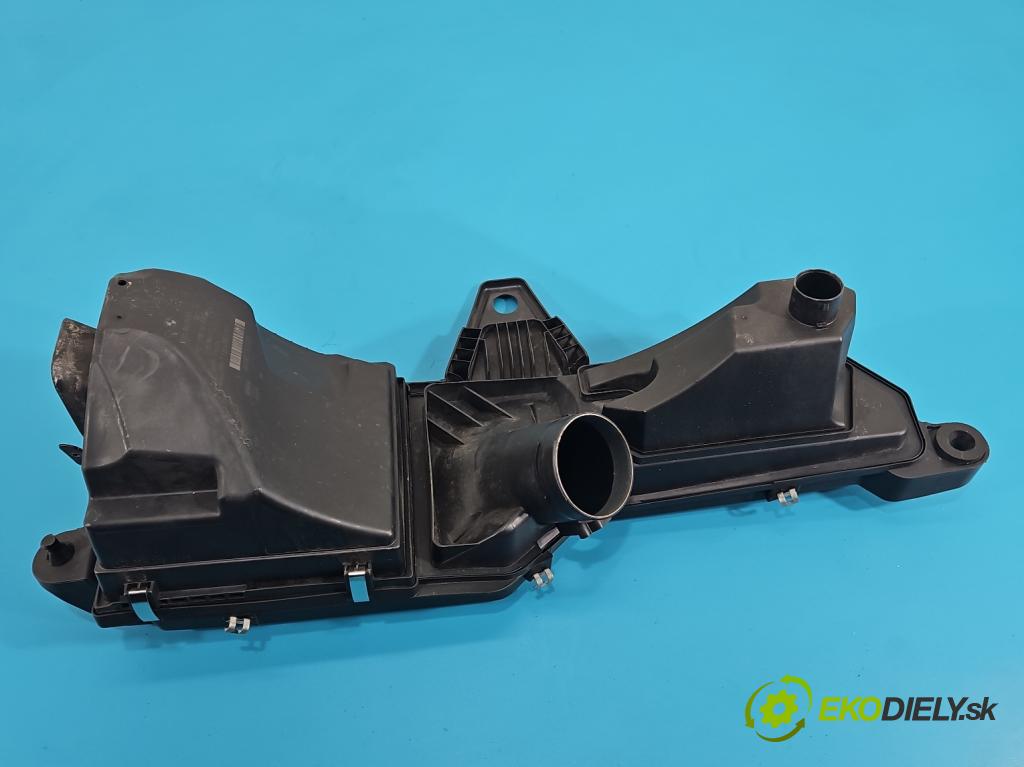 Bmw 3 F30 2011-2018 2.0d 184hp manual 135 kW 1995 cm3 5- obal filtra vzduchu 8511655 (Obal vzduchového filtra)