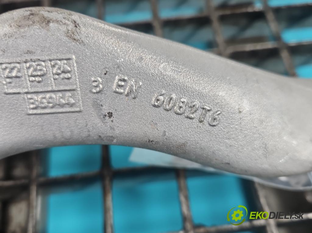 Bmw 3 F30 2011-2018 2.0d 184hp manual 135 kW 1995 cm3 5- predné pravý  (Kľučka dverí ostatné)