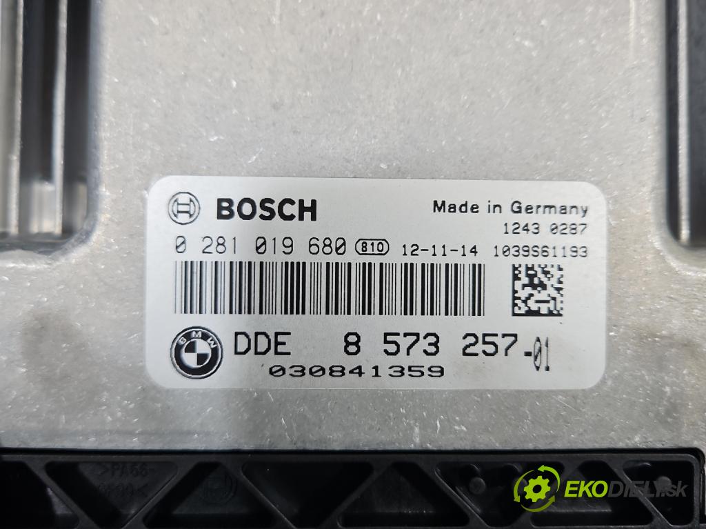 Bmw 3 F30 2011-2018 2.0d 184hp manual 135 kW 1995 cm3 5- riadiaca jednotka motora 0281019680