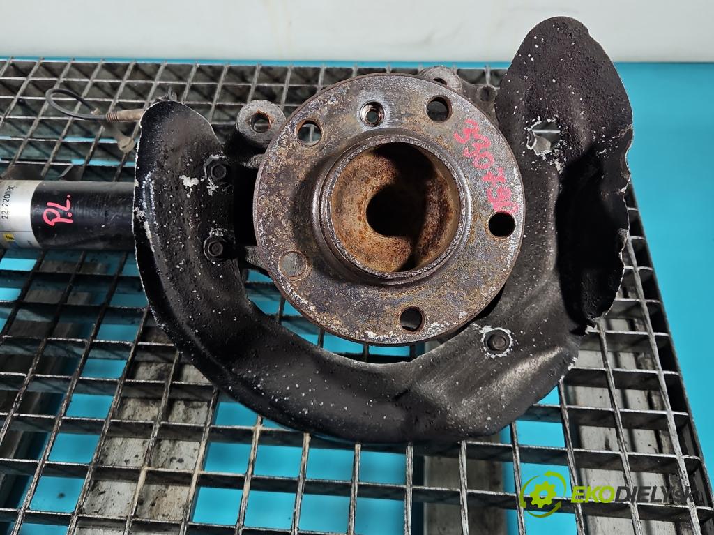 Bmw 3 F30 2011-2018 2.0d 184 hp manual 135 kW 1995 cm3 5- náboj levé  (Náboj kola)