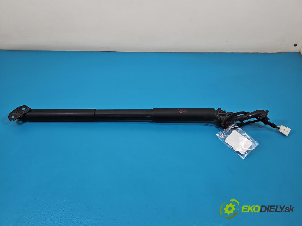 Bmw 3 F30 2011-2018 2.0d 184hp manual 135 kW 1995 cm3 5- Aktuátor: kufrové dvere pravý 7263156