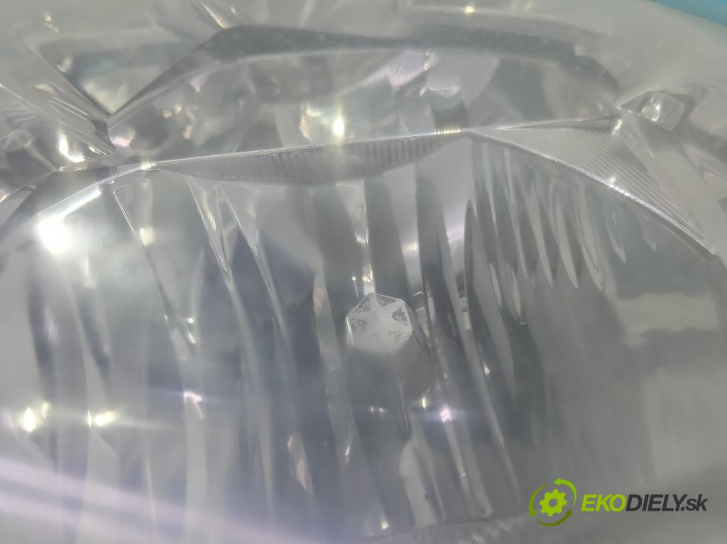 Opel Meriva A 2002-2010 1.6 16v 101 HP manual 74 kW 1598 cm3 5- Reflektor: ľavý 93321052 (Kľučka dverí ostatné)