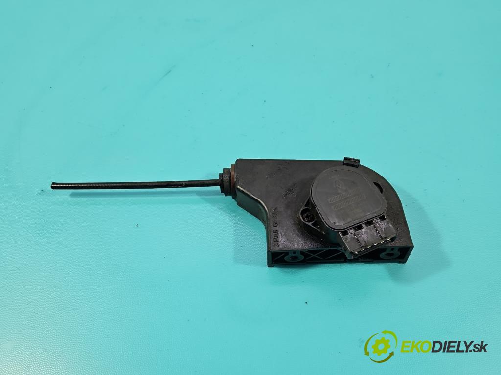 Renault Scenic I 1996-2003 1.6 16V 107 HP manual 79 kW 1598 cm3 5- pedal plyn: potenciometr: 7700431918