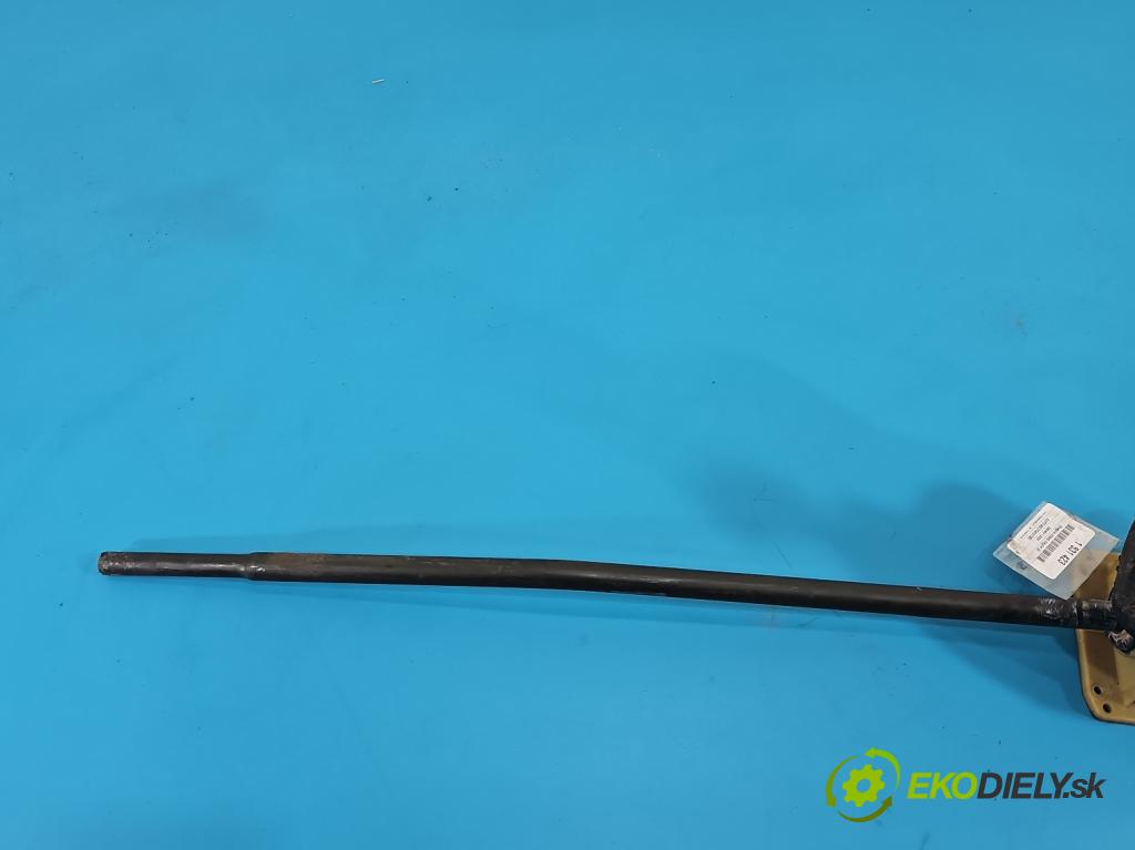 Daewoo Lanos 1.4 8v 75 HP manual 55 kW 1349 cm3 5- Páka: Změny: stupeň,rýchlosť  (Rýchlostná páka (kulisa))