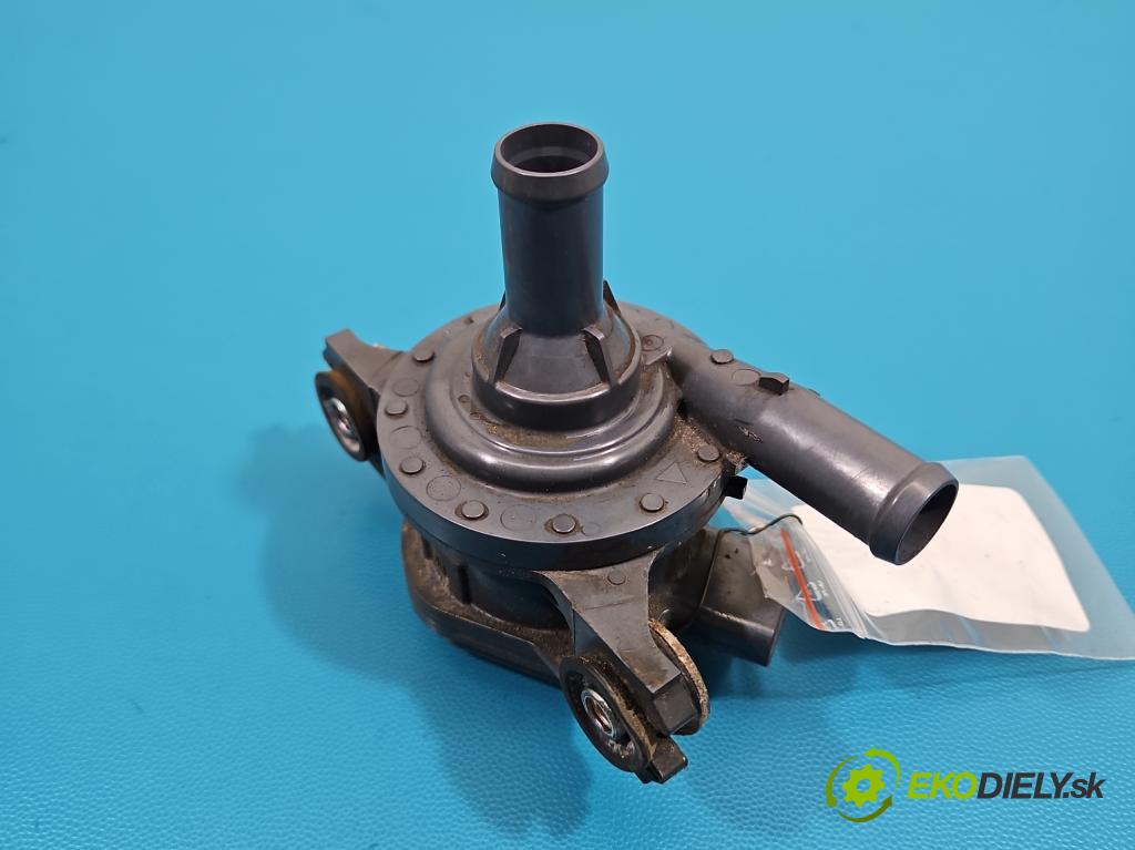 Toyota Rav4 V 2018- 2.5 hybrid 178HP: automatic 131 kW 2487 cm3 5- pompa obehu voda: G9040-42010