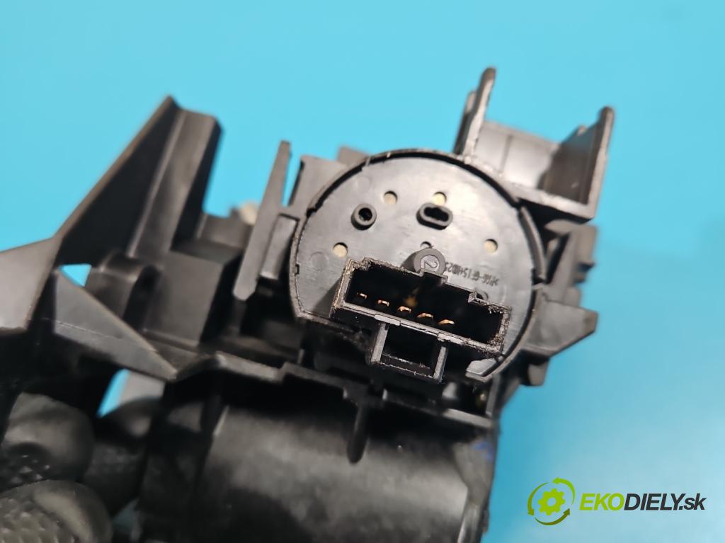 Opel Meriva A 2002-2010 1.7 dti 75 HP manual 55 kW 1686 cm3 5- Spínačka 90589389 (Spínacia skrinka)