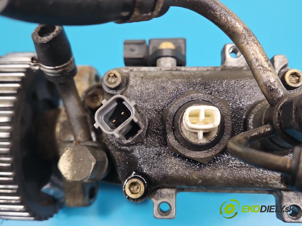 Opel Meriva A 2002-2010 1.7 dti 75 HP manual 55 kW 1686 cm3 5- čerpadlo vstrekovacia 8-97185242-3 (Vstrekovacie čerpadlo)