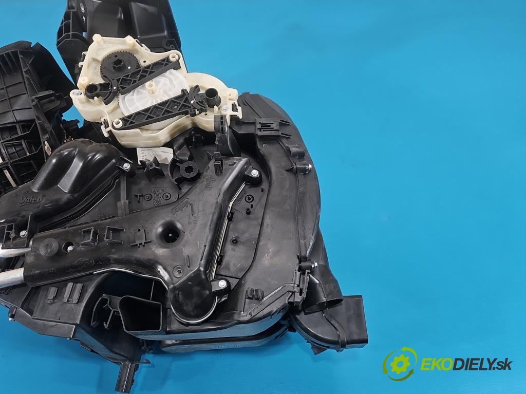 Alfa romeo Giulietta 1.4 T 170 hp manual 125 kW 1368 cm3 5- radiátor T1025917J (Radiátor topení)