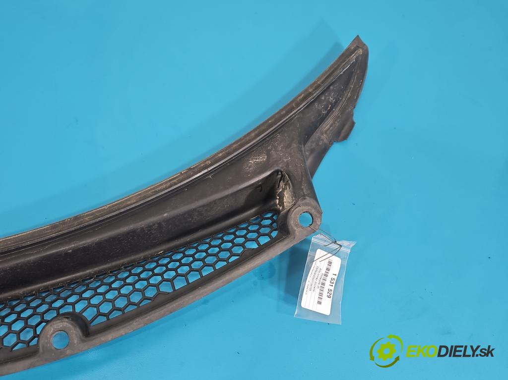 Alfa romeo Giulietta 1.4 T 170 HP manual 125 kW 1368 cm3 5- torpédo 50513405 (Torpédo (plast pod čelným sklom))