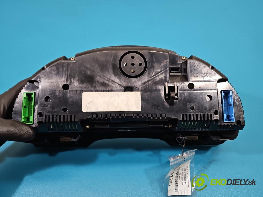 Audi A4 B6 2000-2004 1.9 tdi 131 HP manual 96 kW 1896 cm3 5- prístrojovka/ budíky 8E0920900K (Prístrojová doska)