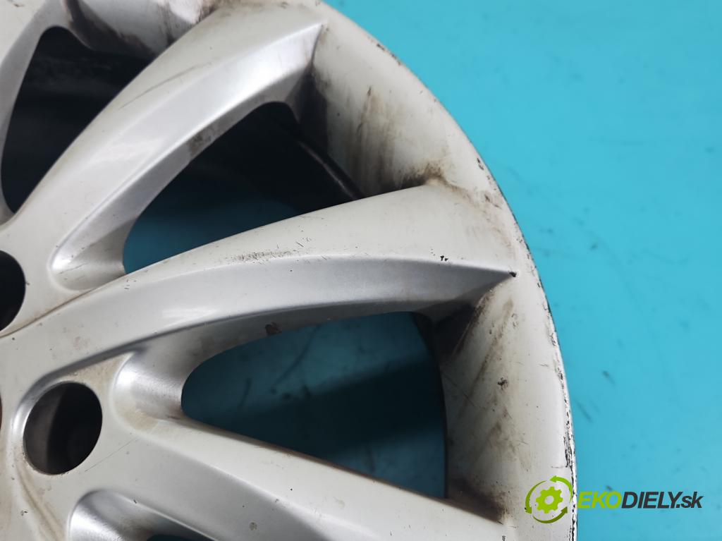 Alfa romeo Giulietta 1.4 T 170 HP manual 125 kW 1368 cm3 5- Disk hliník 17"