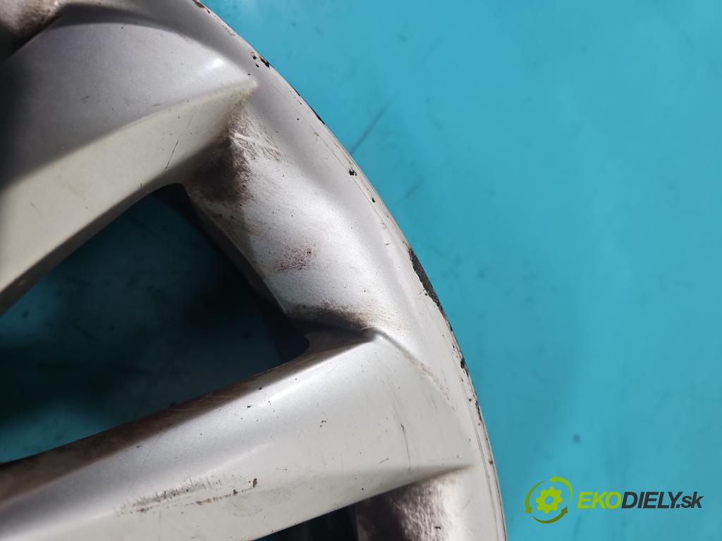 Alfa romeo Giulietta 1.4 T 170 HP manual 125 kW 1368 cm3 5- Disk hliník 17"