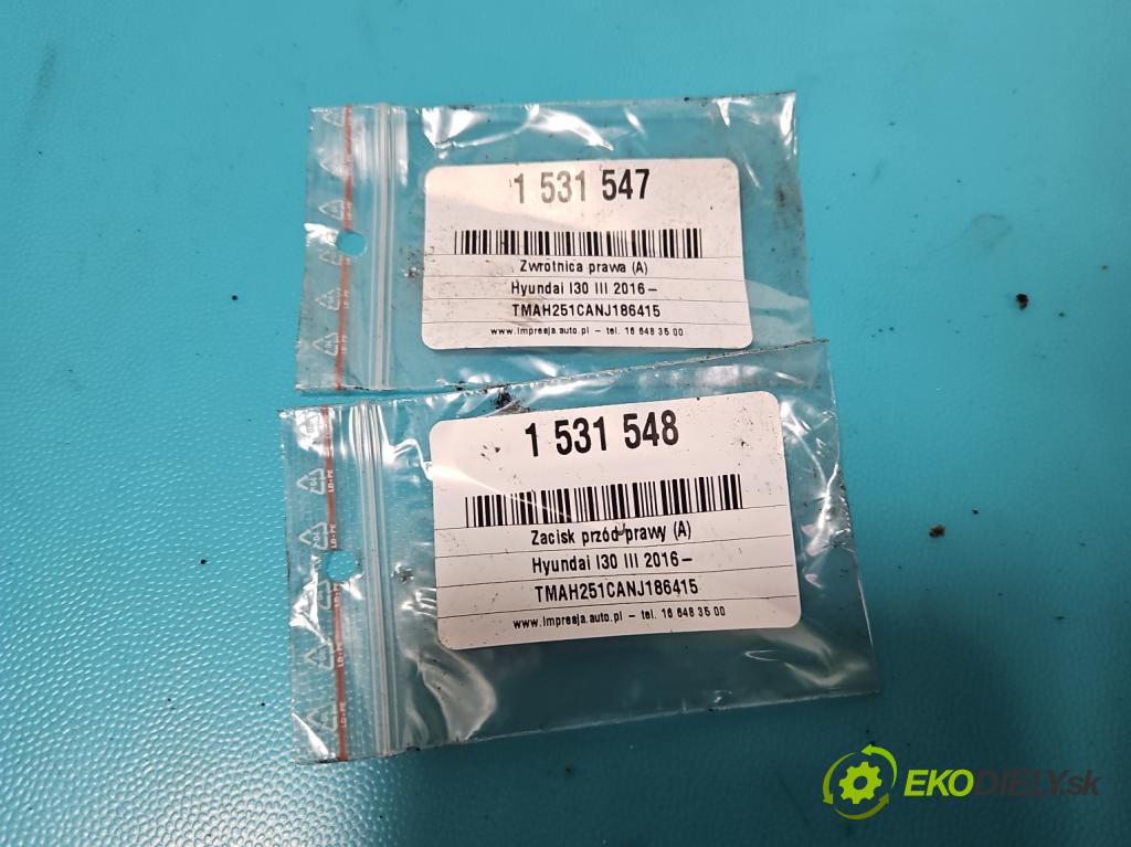 Hyundai I30 III 2016- 1.5 DPI 16V 110 hp manual 80.9 kW 1498 cm3 5- náboj pravé  (Náboj kola)