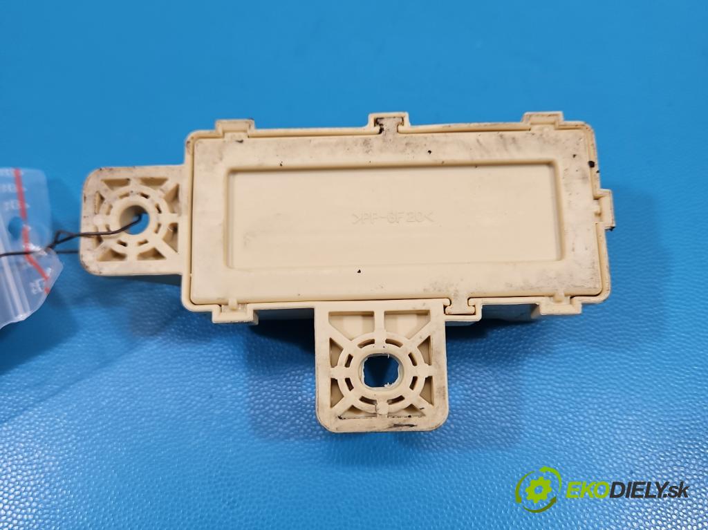 Hyundai I30 III 2016- 1.5 DPI 16V 110 HP manual 80.9 kW 1498 cm3 5- riadiaca jednotka ostatné 91940-G3040