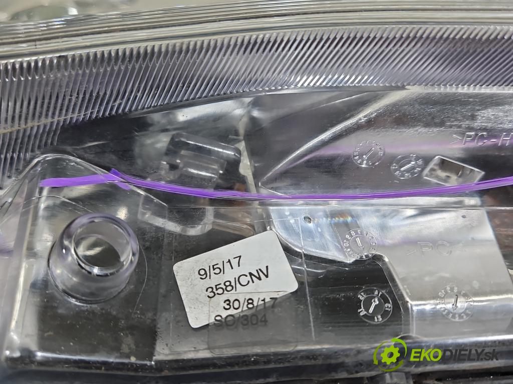 Maserati Quattroporte VI 13- 3.0 V6 automatic 301 kW 2979 cm3 4- Reflektor: pravý 00670104198 (Svetlo predné pravé)